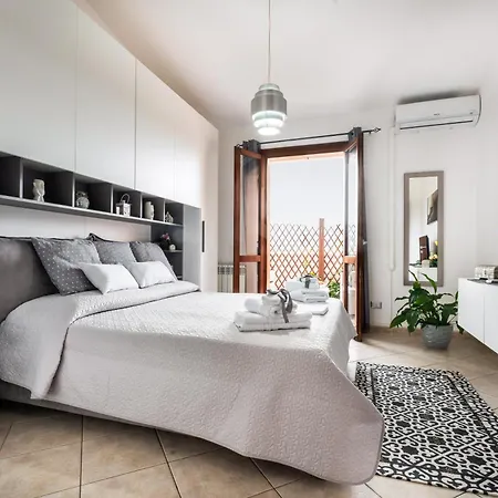 Bijou Apartment *