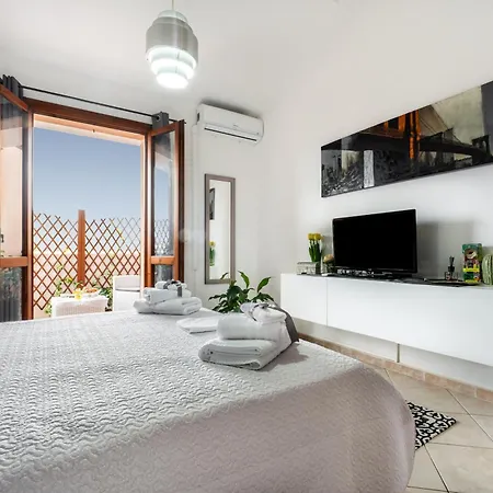 Bijou Apartment